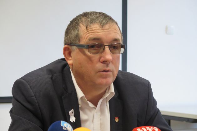 Andrej Fištravec, Farmadent, prenos lastništva