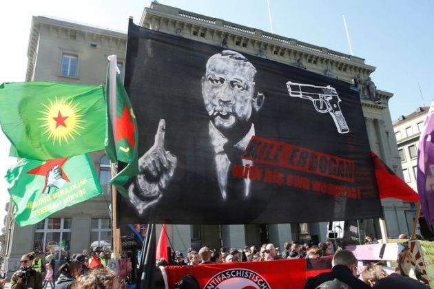erdogan-svica-protest-kurdi_re_27.03.17.jpg