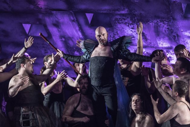 FOTO FIDELIO KRINOLINE 2.jpg