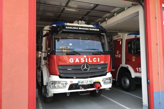 Gasilska brigada Maribor, gasilsko vozilo, reševanje