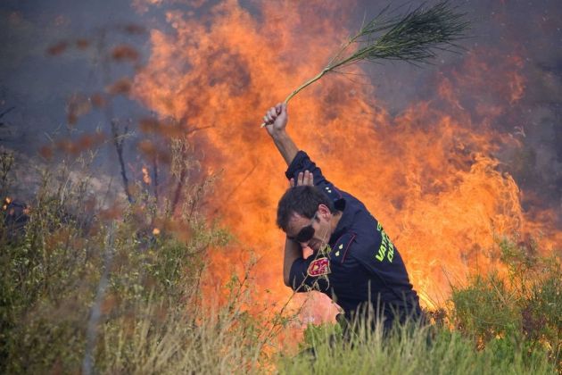 požar, gasilec, gašenje, Hrvaška, Dalmacija