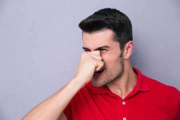 smrad, tiščanje za nos, zatiskanje nosa