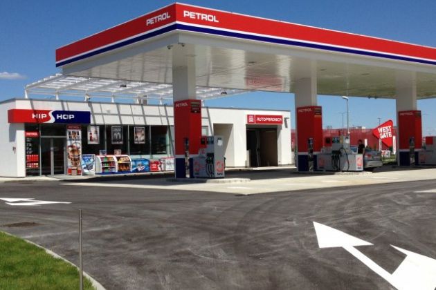 Petrol se širi tudi na Hrvaškem