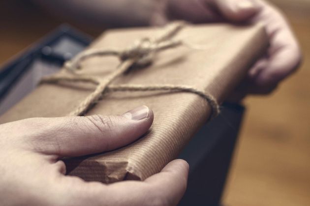 sumljiva pošiljka.jpg