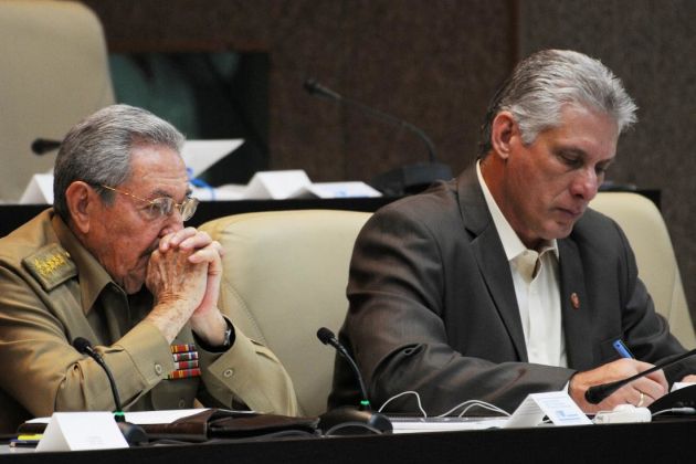 Raul Castro in Miguel Díaz-Canel.jpg
