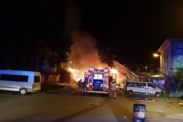 Metelkova požar, ogenj 6. 6. 2018.jpg