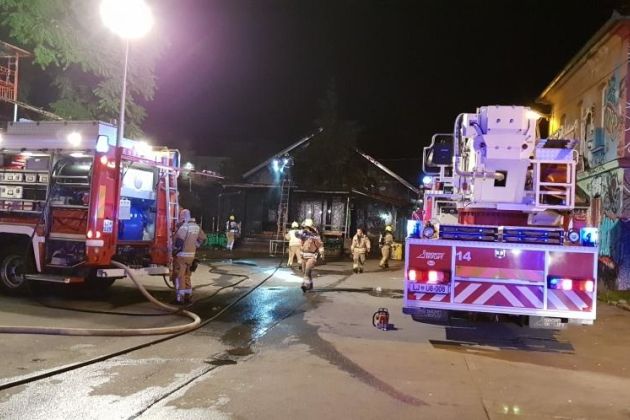 Metelkova požar, ogenj 6. 6. 2018.jpg