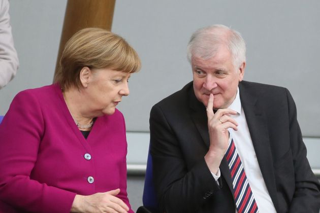 angela merkel horst seehofer pf.jpg