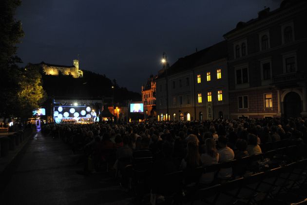 koncert kongresni trg poletna noc bobo.jpg