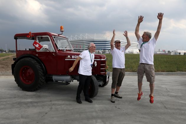 traktor beat studer kaliningrad rusija re.jpg