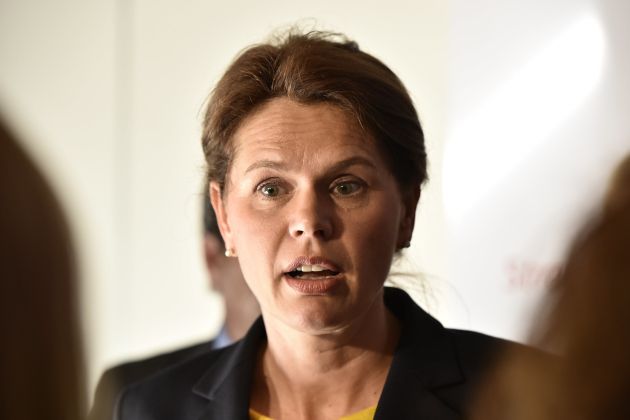 alenka bratusek bobo.jpg