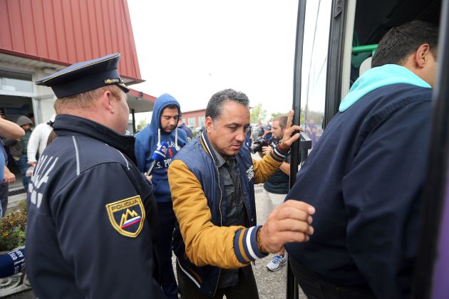 migranti policija bobo.jpg