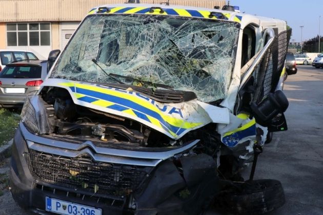 policija marica nesreca koper.jpg