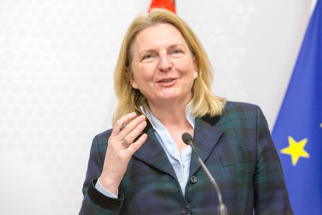 Karin Kneissl wiki.jpg