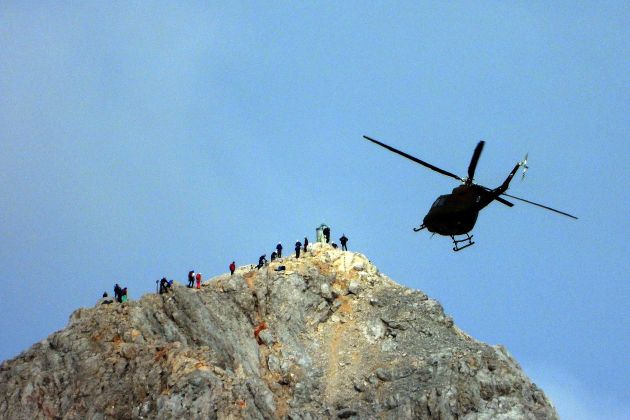 aljazev stolp triglav helikopter bobo 1.jpg