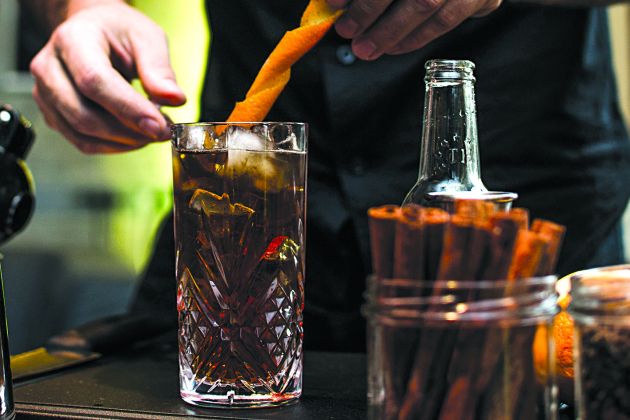 SLADOKUSEC okvir KOKTEJL.jpg