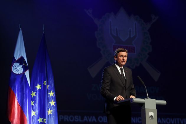 borut pahor to bobo.jpg