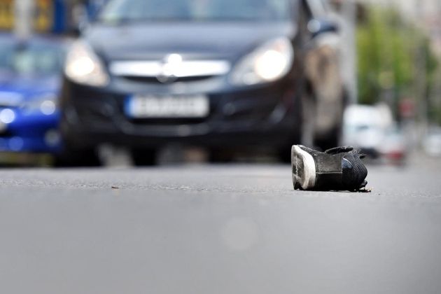 prometna nesreča, čevelj