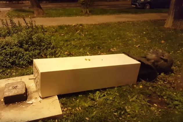 split spomenik rade koncar yt.jpg