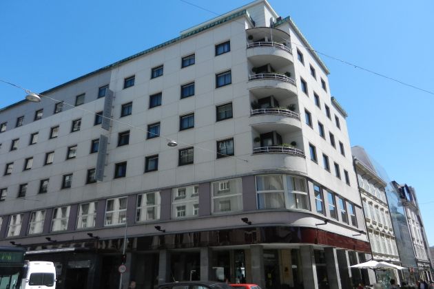 FOTO2 Hotel Slon.JPG