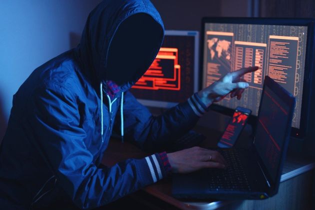 spletni kriminal, heker
