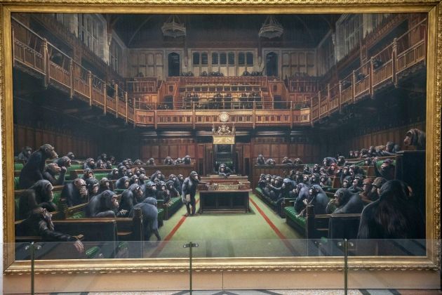 parlament opic, banksy