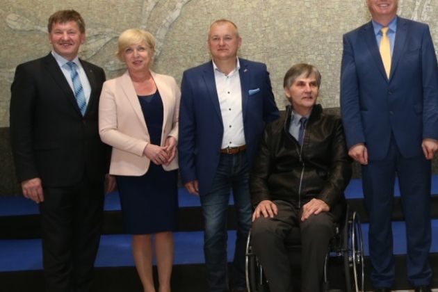 zver tomc bogovic kangler pl.jpg