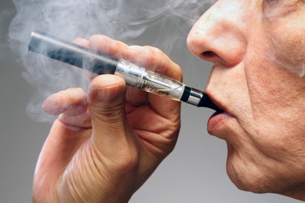 e-cigaret elektronska cigareta.jpg