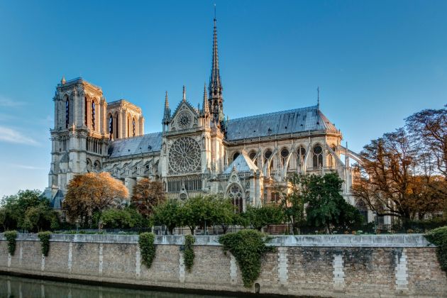 notre dame katedrala pf.jpg