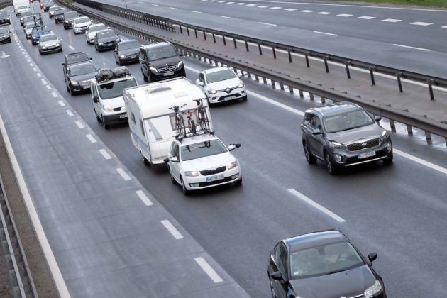 primorska avtocesta zastoj kolona bobo.jpg