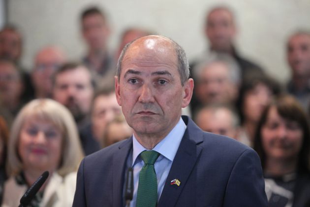 janez jansa bobo2.jpg