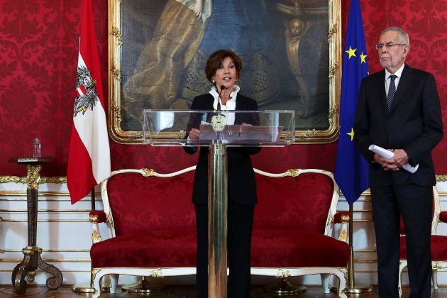 brigitte bierlein van der bellen re.jpg