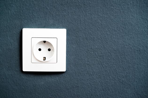 elektricna vticnica elektrika energetika.jpg