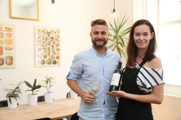 crt butul anusa kovacic pl.jpg