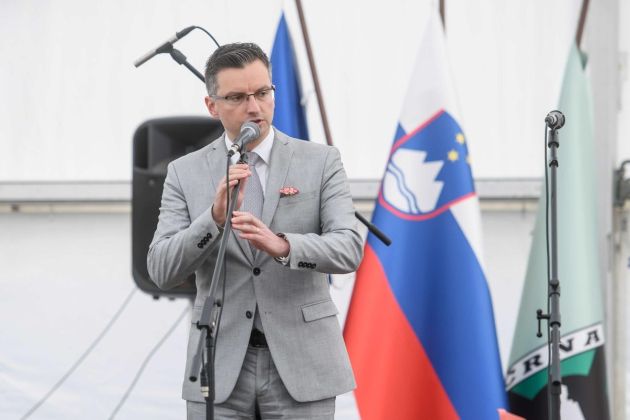 marjan sarec vlada tw.jpg