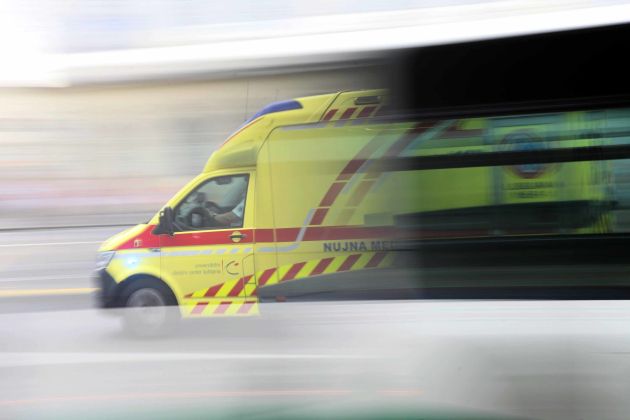 rešilec, reševalno vozilo, splošna