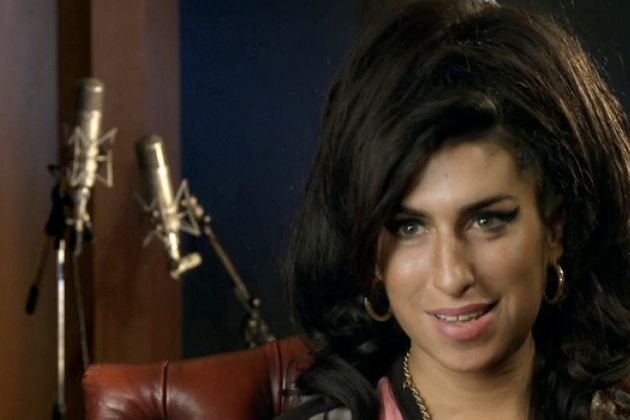 koledar 5-amy winehouse.jpg