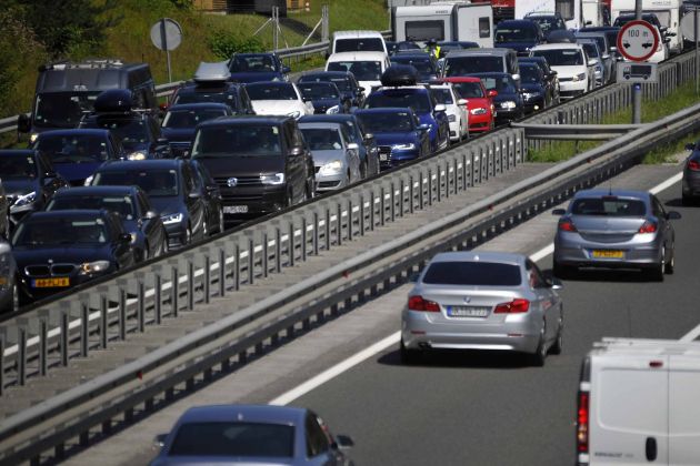 zastoj kolona promet avtocesta bobo3.jpg