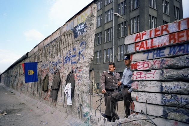 Napovedal je tudi padec berlinskega zidu.