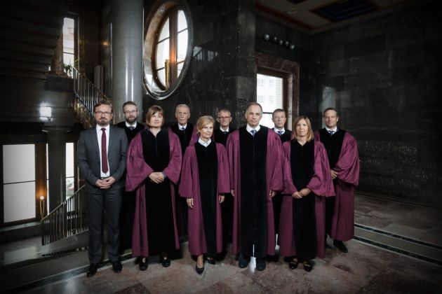 ustavni sodniki sodisce.jpg