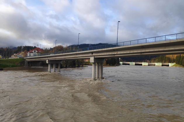 drava, dravograd, poplave, dravograjski-most, 18.-11.-2019