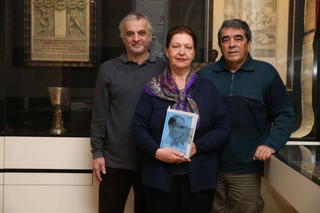 cuh puhar vest pl.jpg