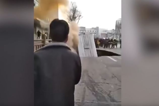 kitajcka luknja bus.jpg