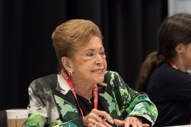 mary higgins clark wiki.jpg