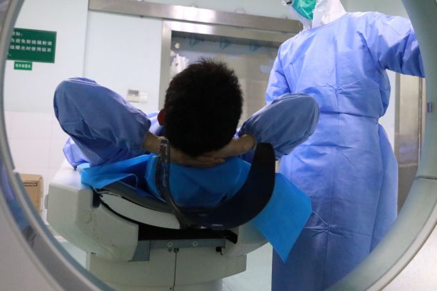 koronavirus, magnetna resonanca.jpg