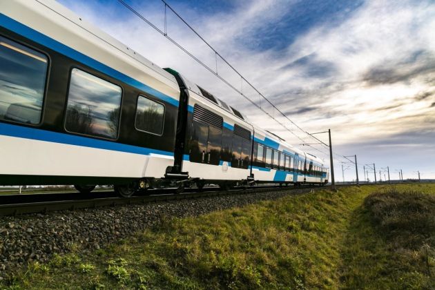 stadler vlak.jpg