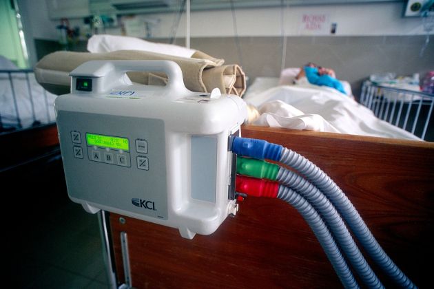 respirator, ventilator, bolnišnica