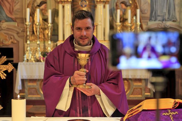 martin golob-bobo.jpg