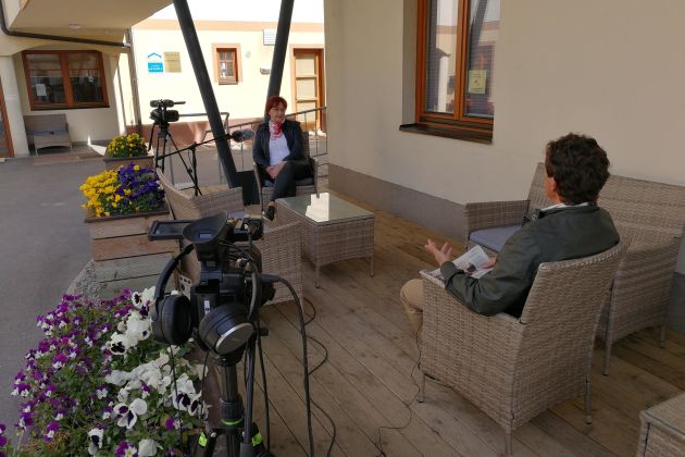 MOJCA HRASTNIK 2.jpg