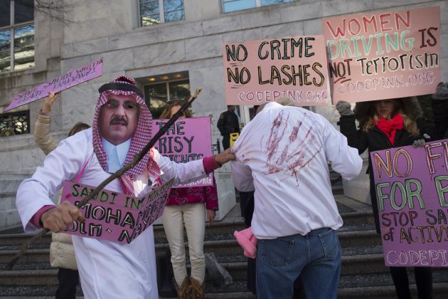 bicanje protest raif badavi savdska arabija pf.jpg